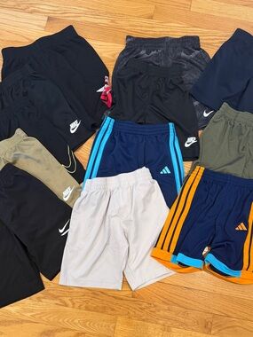 Nike Boys Athletic Shorts Lot in Black, Navy, Gray, Olive, Beige, Orange & Blue